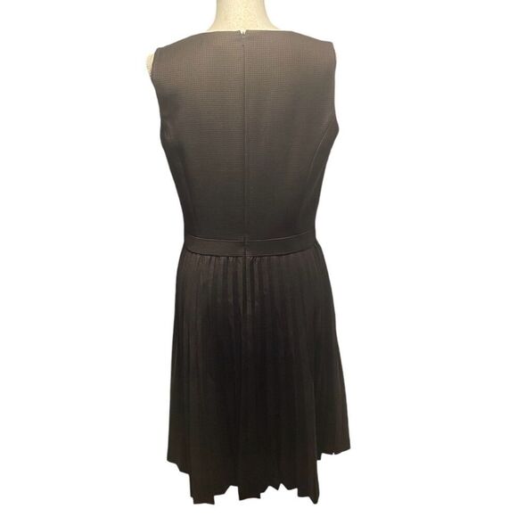 Brooks Brothers Womens Brown Sleeveless Pleated Dress Size 10 - Picture 2 of 3